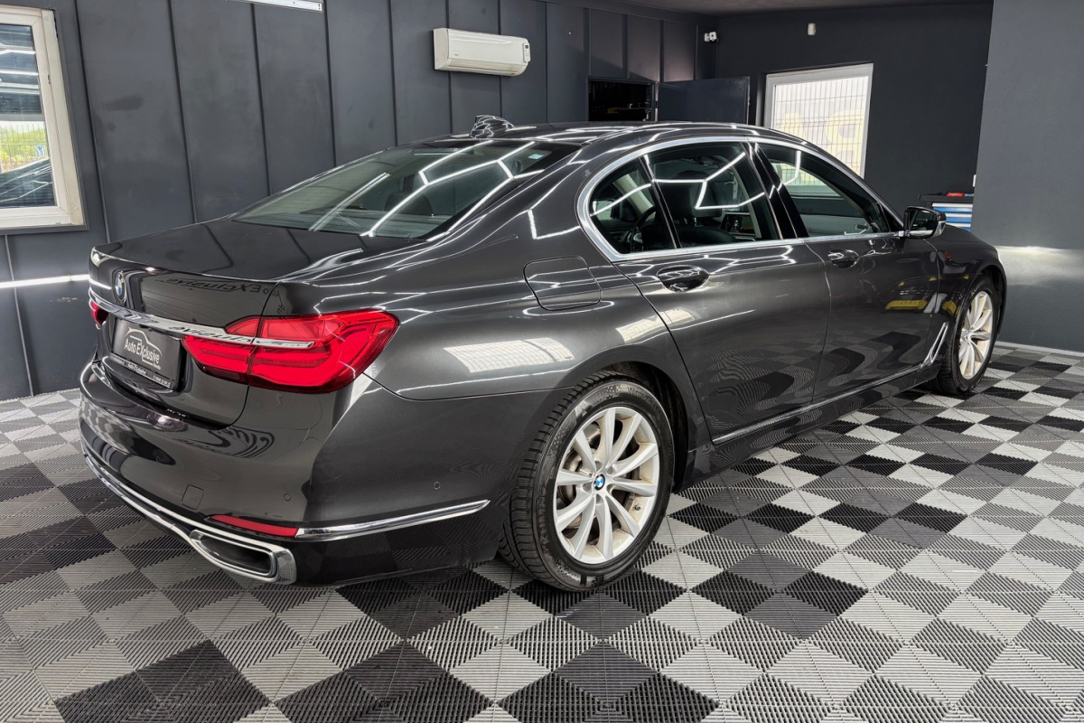 Ponuka vozidiel / BMW Rad 7 730d A/T - video