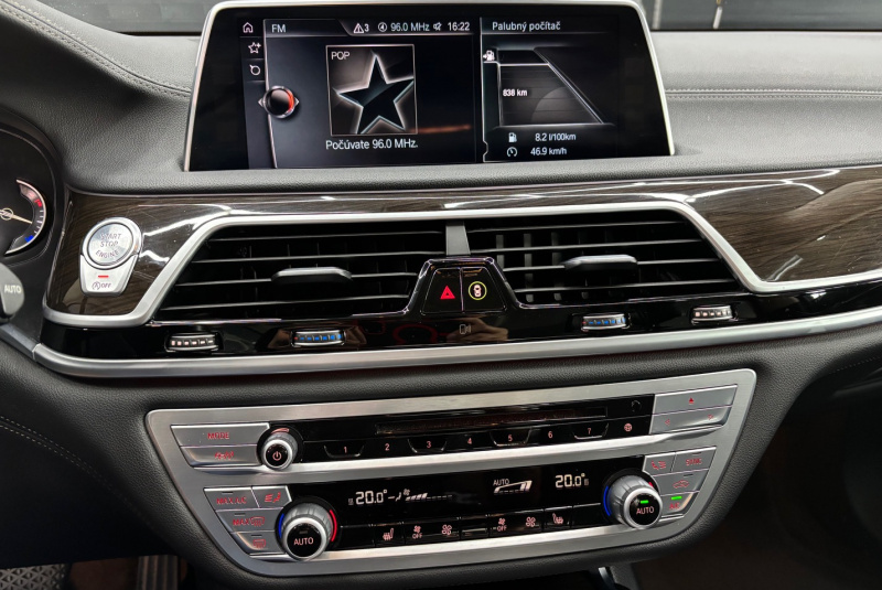  Ponuka vozidiel / BMW Rad 7 730d A/T - video