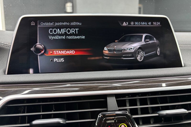  Ponuka vozidiel / BMW Rad 7 730d A/T - video
