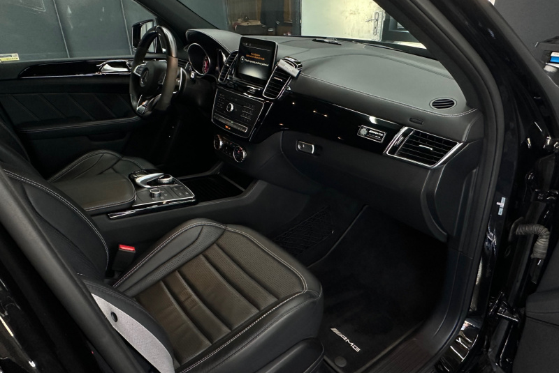 Ponuka vozidiel / Mercedes-Benz GLE SUV AMG 63 S 4matic A/T - video Ponuka vozidiel / Mercedes-Benz GLE SUV AMG 63 S 4matic A/T - video