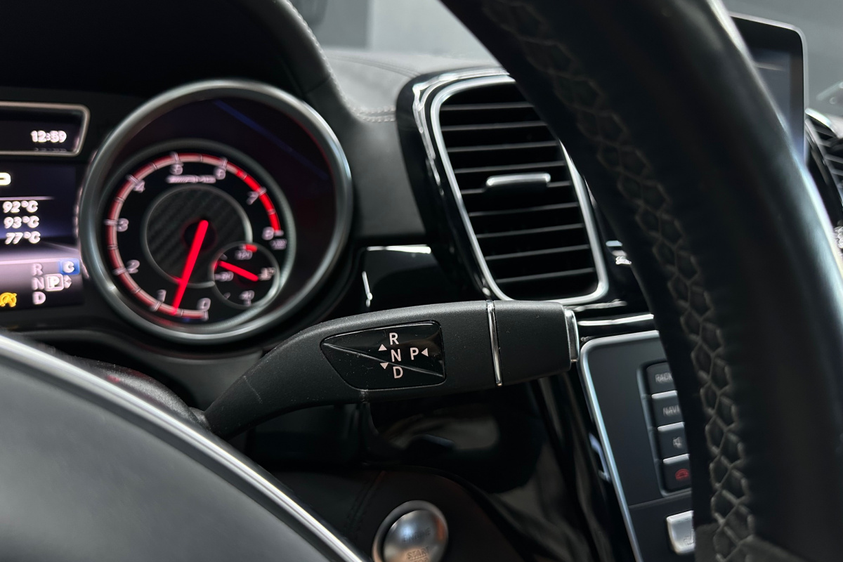 Ponuka vozidiel / Mercedes-Benz GLE SUV AMG 63 S 4matic A/T - video