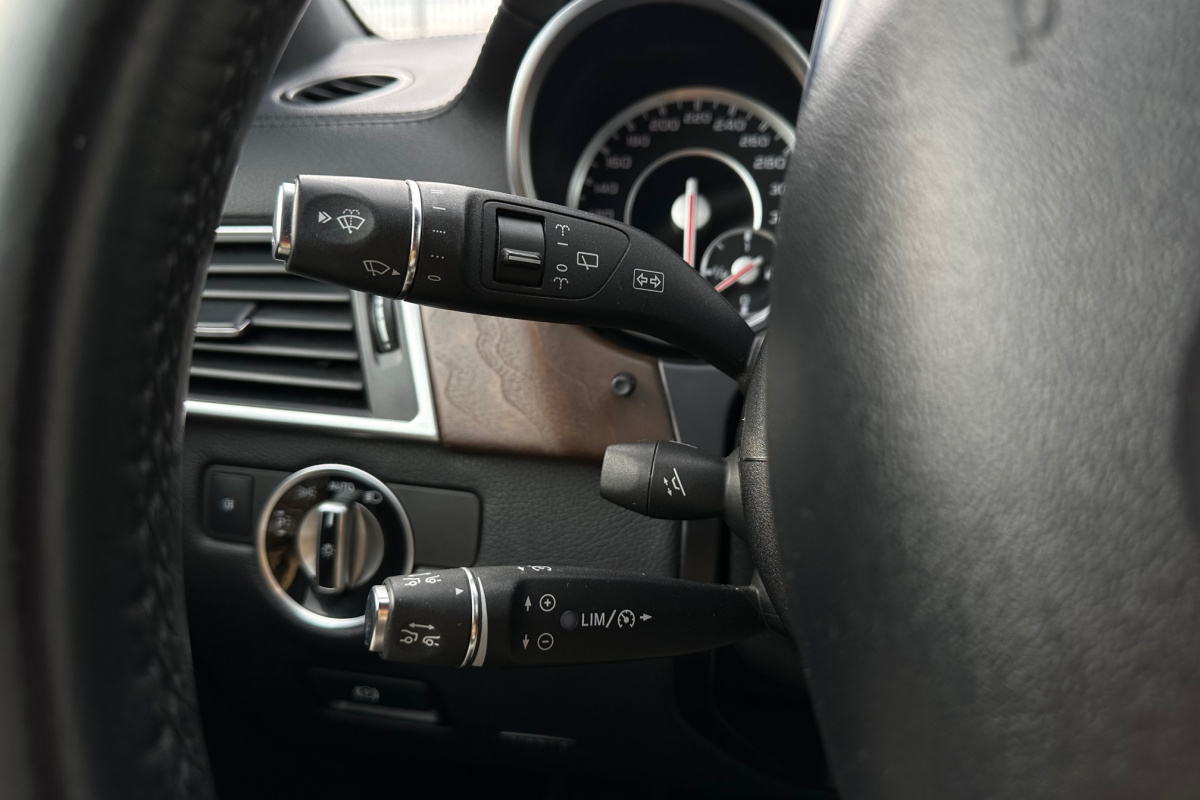 Ponuka vozidiel / Mercedes-Benz GL 63 AMG 4MATIC - video Ponuka vozidiel / Mercedes-Benz GL 63 AMG 4MATIC - video