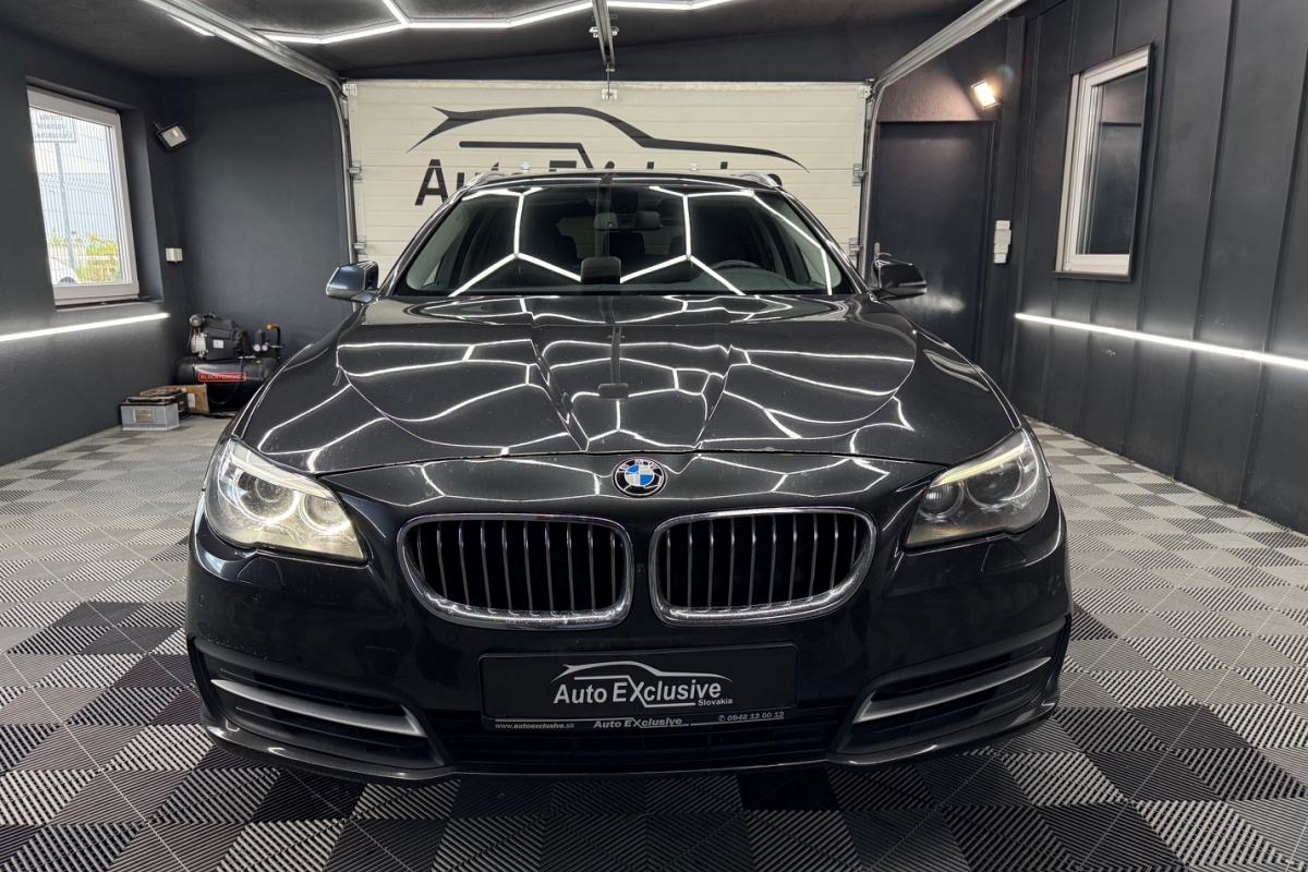 Ponuka vozidiel / BMW Rad 5 Touring 530d - video
