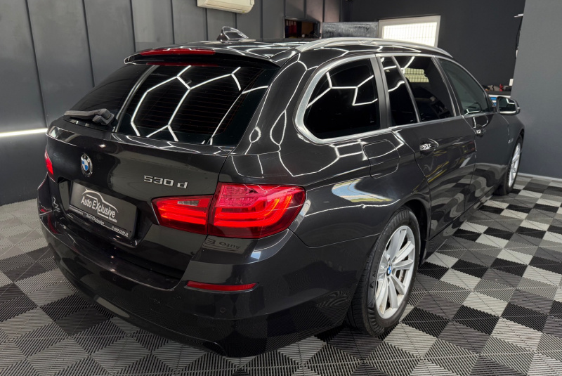  Ponuka vozidiel / BMW Rad 5 Touring 530d - video