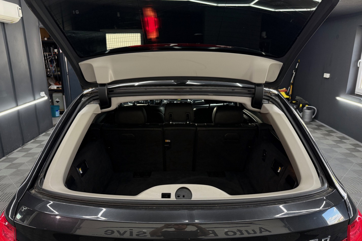 Ponuka vozidiel / BMW Rad 5 Touring 530d - video