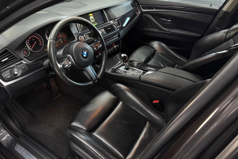  Ponuka vozidiel / BMW Rad 5 Touring 530d - video