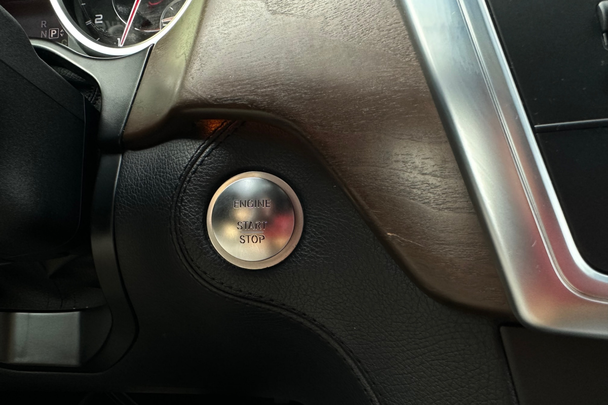 Ponuka vozidiel / Mercedes-Benz GL 63 AMG 4MATIC - video Ponuka vozidiel / Mercedes-Benz GL 63 AMG 4MATIC - video