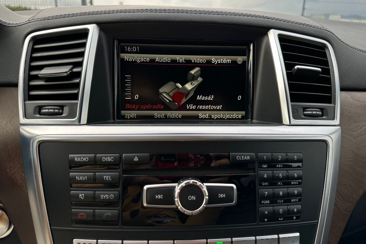 Ponuka vozidiel / Mercedes-Benz GL 63 AMG 4MATIC - video Ponuka vozidiel / Mercedes-Benz GL 63 AMG 4MATIC - video