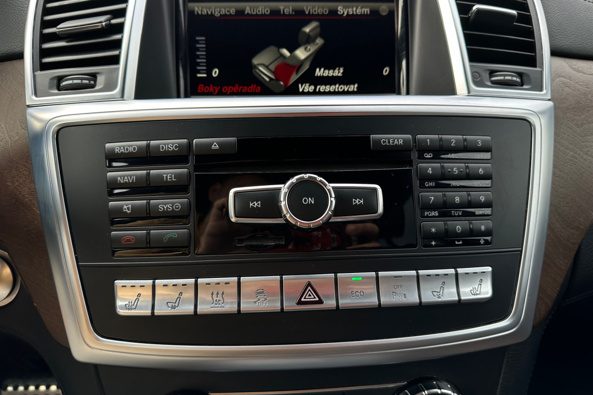 Ponuka vozidiel / Mercedes-Benz GL 63 AMG 4MATIC - video Ponuka vozidiel / Mercedes-Benz GL 63 AMG 4MATIC - video