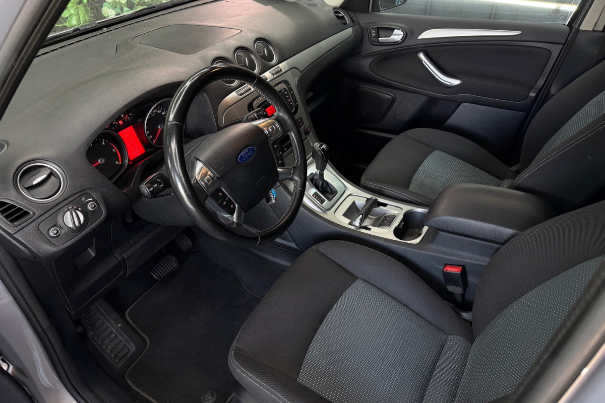 Ponuka vozidiel / Ford Galaxy 2.0 TDCi DPF PowerShift Trend - video Ponuka vozidiel / Ford Galaxy 2.0 TDCi DPF PowerShift Trend - video