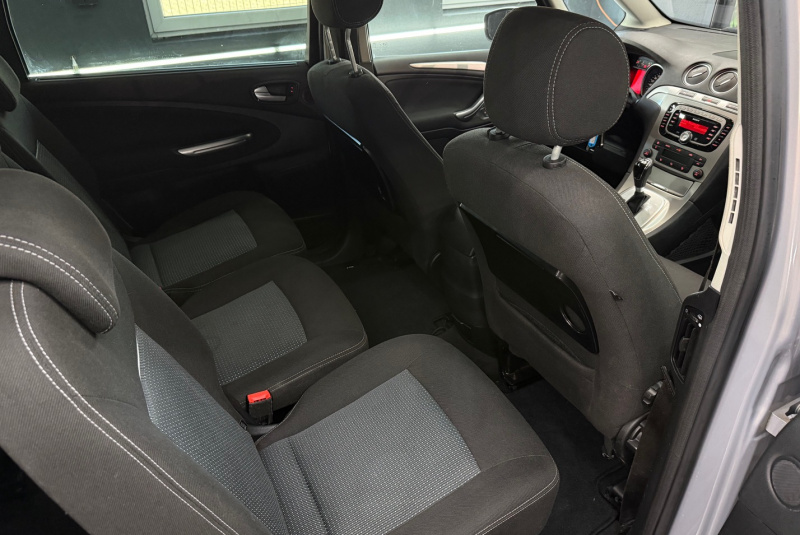  Ponuka vozidiel / Ford Galaxy 2.0 TDCi DPF PowerShift Trend - video