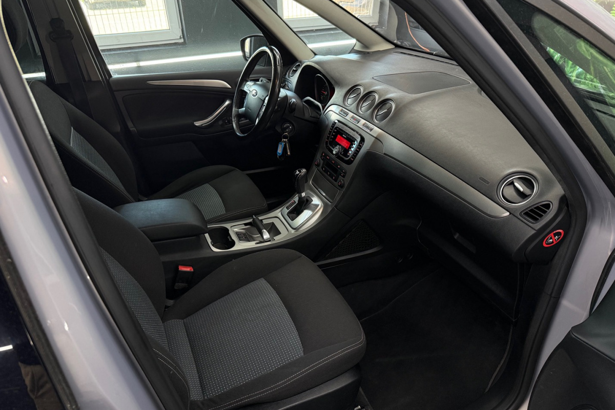 Ponuka vozidiel / Ford Galaxy 2.0 TDCi DPF PowerShift Trend - video