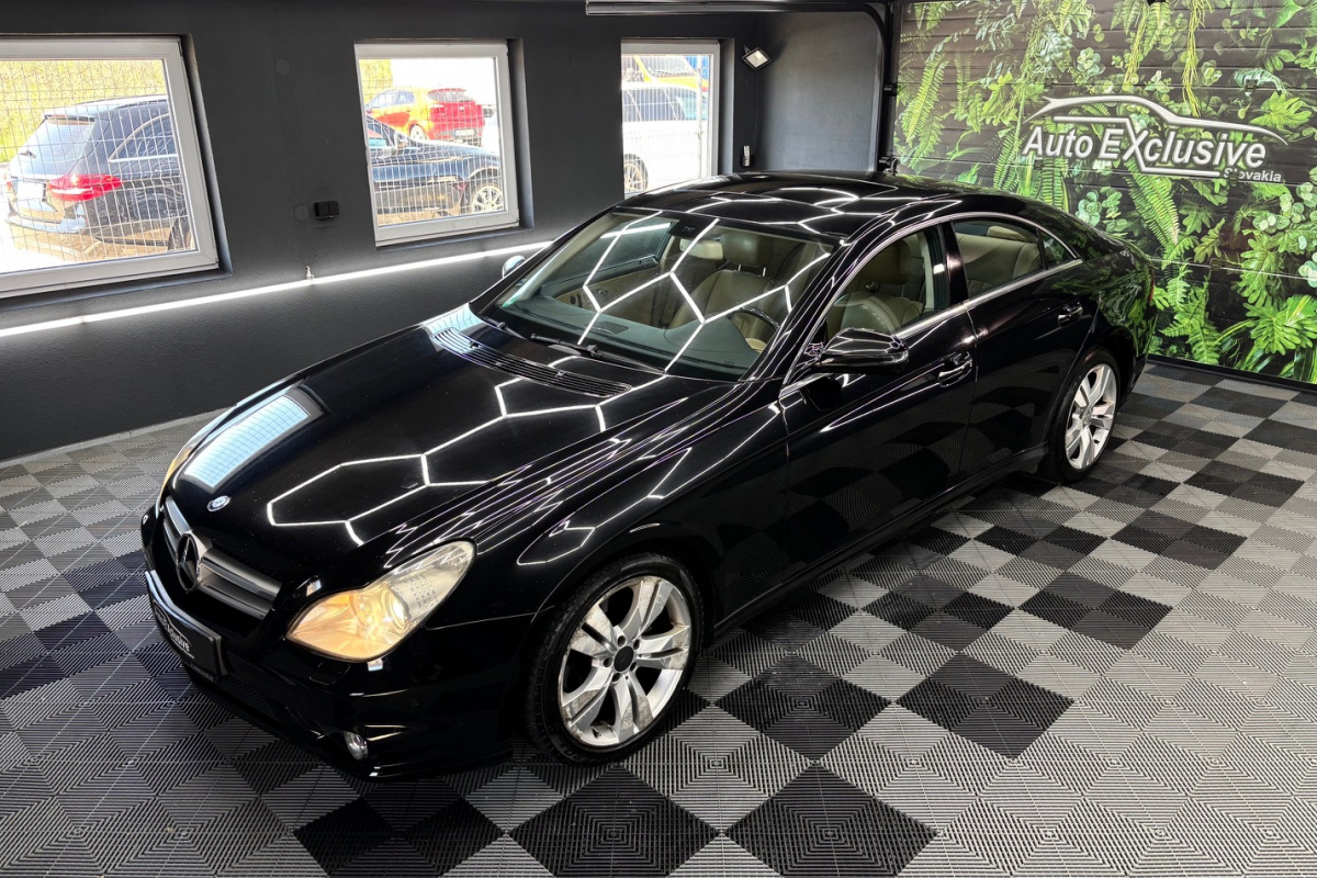 Ponuka vozidiel / Mercedes-Benz CLS Kupé 320 CDI - video