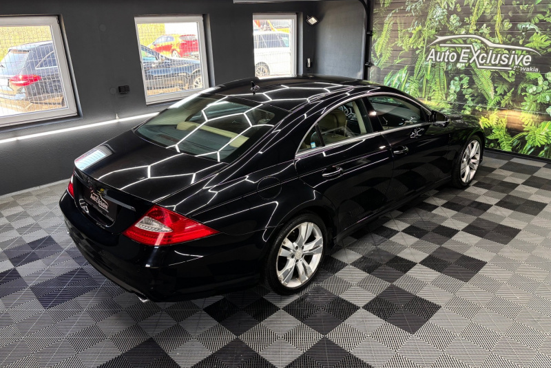  Ponuka vozidiel / Mercedes-Benz CLS Kupé 320 CDI - video