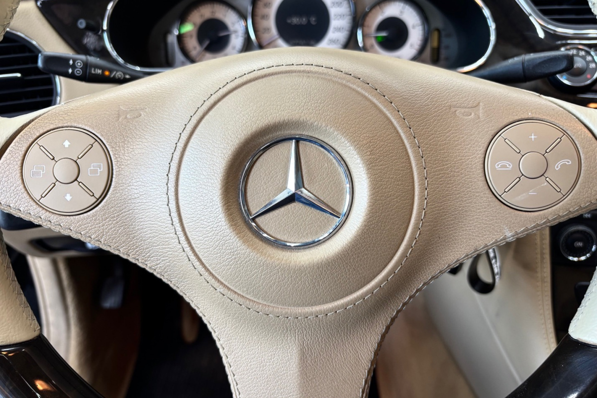 Ponuka vozidiel / Mercedes-Benz CLS Kupé 320 CDI - video