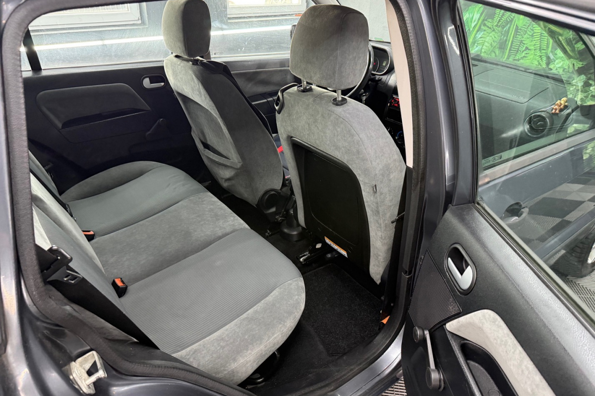 Ponuka vozidiel / Ford Fusion 1.4 A/T - video Ponuka vozidiel / Ford Fusion 1.4 A/T - video