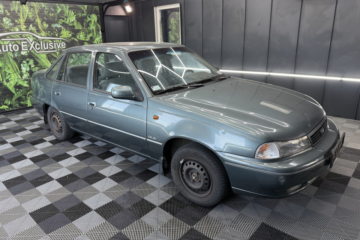 Ponuka vozidiel / Daewoo Nexia 1.5 Benzín - video
