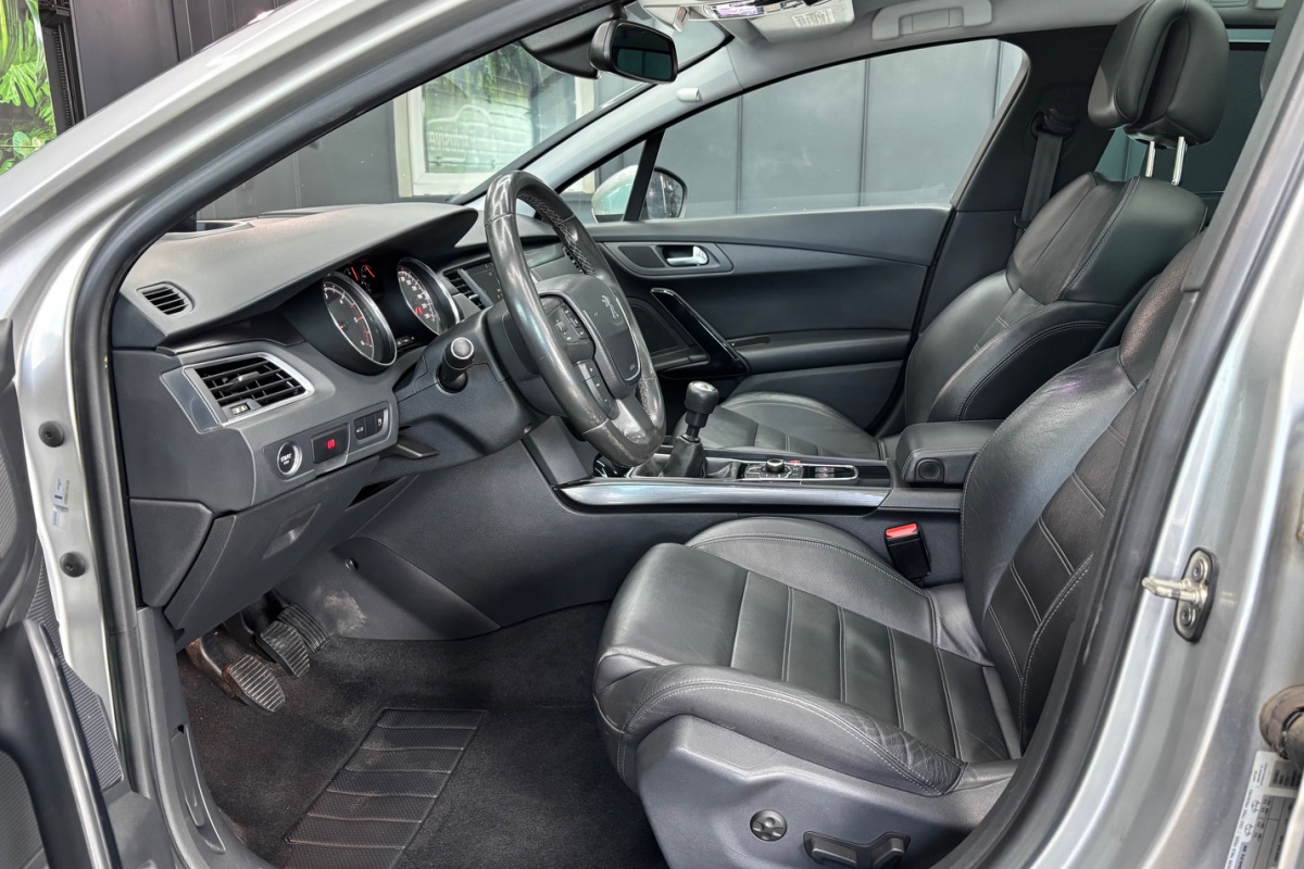 Ponuka vozidiel / Peugeot 508 SW 2.0 HDi FAP 163k BVM6 Allure - video