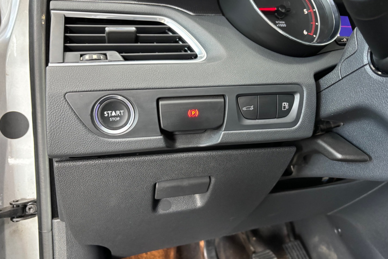 Ponuka vozidiel / Peugeot 508 SW 2.0 HDi FAP 163k BVM6 Allure - video Ponuka vozidiel / Peugeot 508 SW 2.0 HDi FAP 163k BVM6 Allure - video