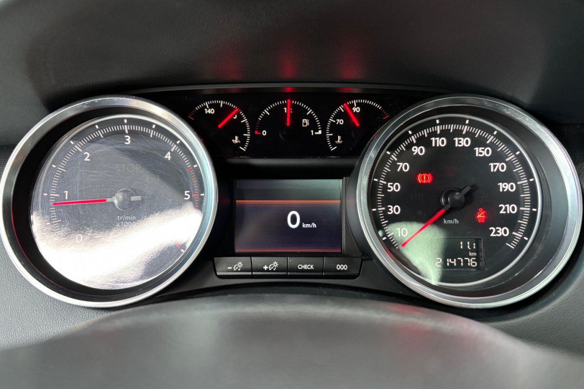 Ponuka vozidiel / Peugeot 508 SW 2.0 HDi FAP 163k BVM6 Allure - video Ponuka vozidiel / Peugeot 508 SW 2.0 HDi FAP 163k BVM6 Allure - video