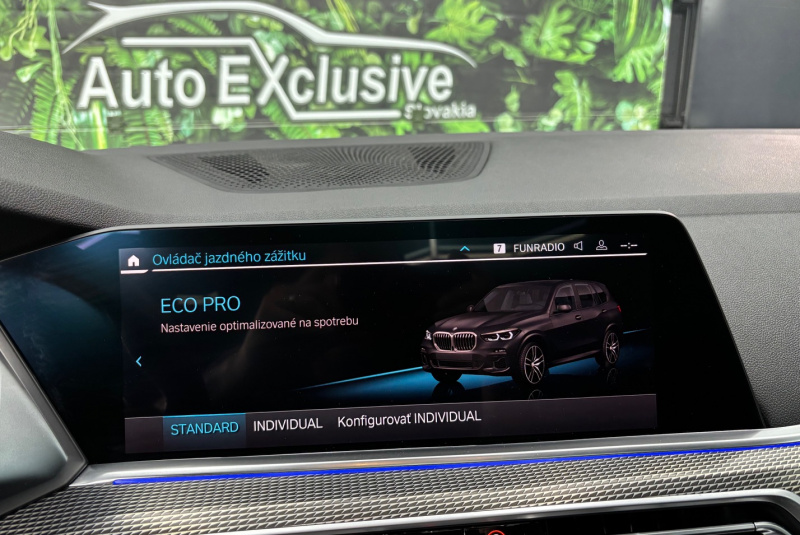  Ponuka vozidiel / BMW X5 xDrive30d M-PACKET - video