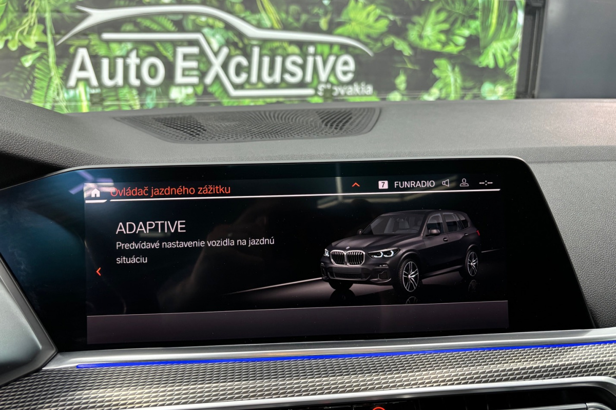Ponuka vozidiel / BMW X5 xDrive30d M-PACKET - video