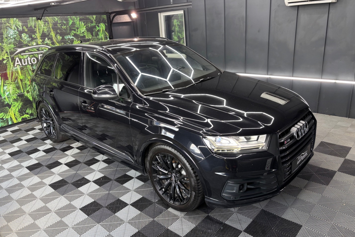 Ponuka vozidiel / Audi SQ7 4.0 TDI V8 QUATTRO - video