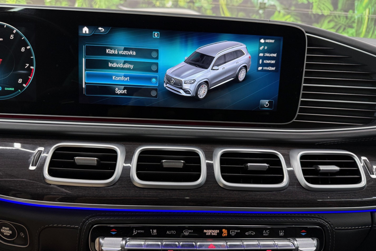 Ponuka vozidiel / Mercedes-Benz GLS Mercedes-AMG 63 mHEV 4MATIC A/T - video