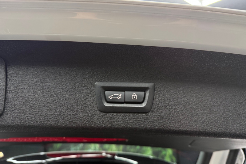  Ponuka vozidiel / BMW X1 xDrive 20d A/T - video