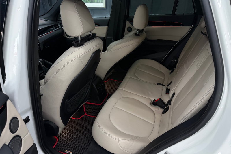  Ponuka vozidiel / BMW X1 xDrive 20d A/T - video