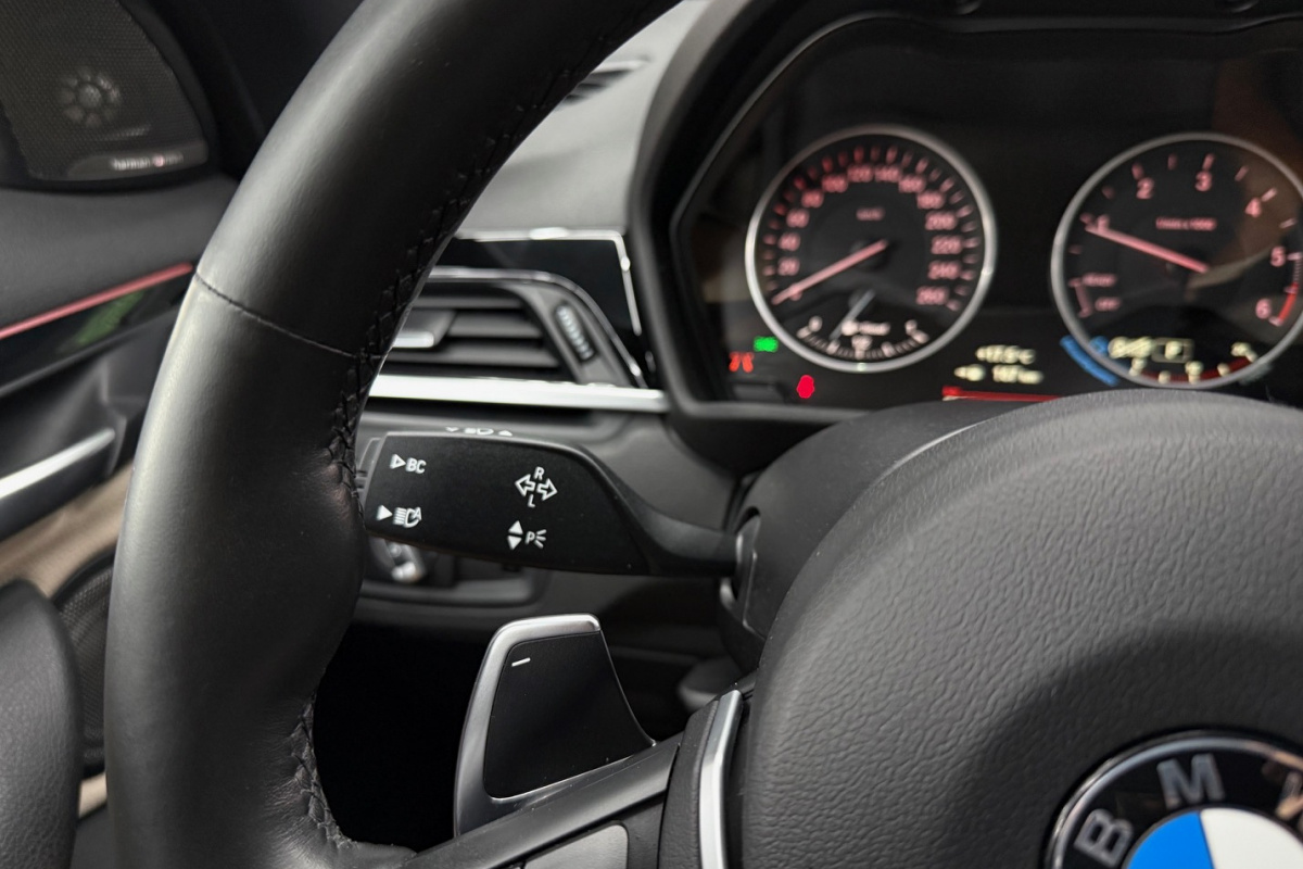 Ponuka vozidiel / BMW X1 xDrive 20d A/T - video