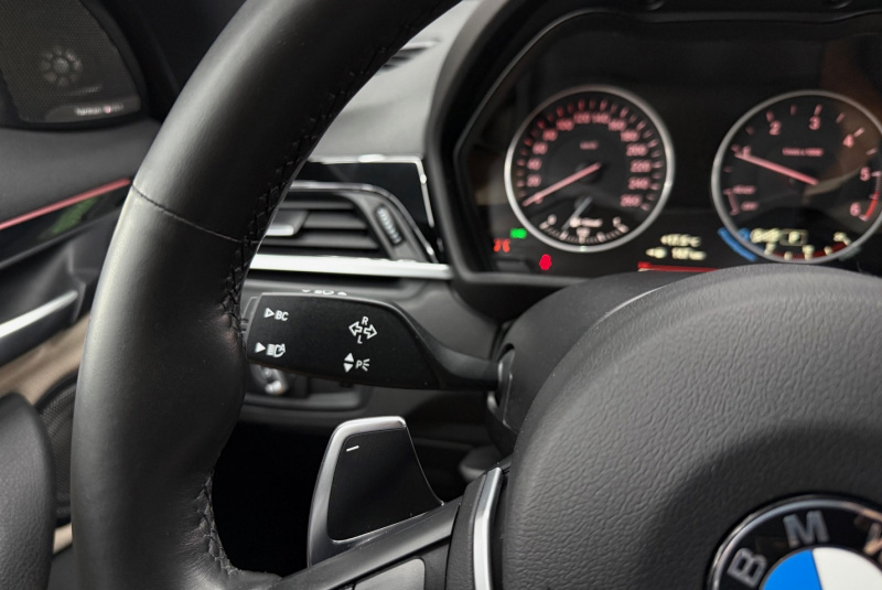  Ponuka vozidiel / BMW X1 xDrive 20d A/T - video