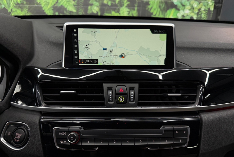  Ponuka vozidiel / BMW X1 xDrive 20d A/T - video