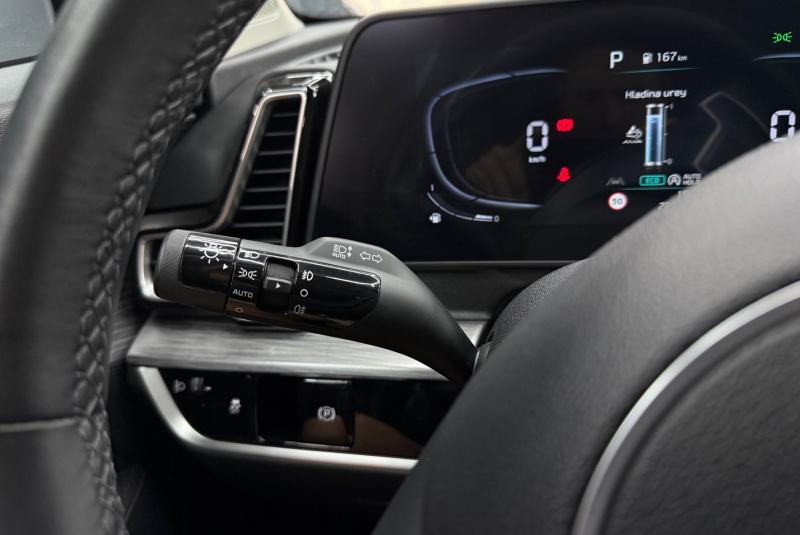  Ponuka vozidiel / Kia Sportage 1.6 CRDi mHEV Platinum A/T - video