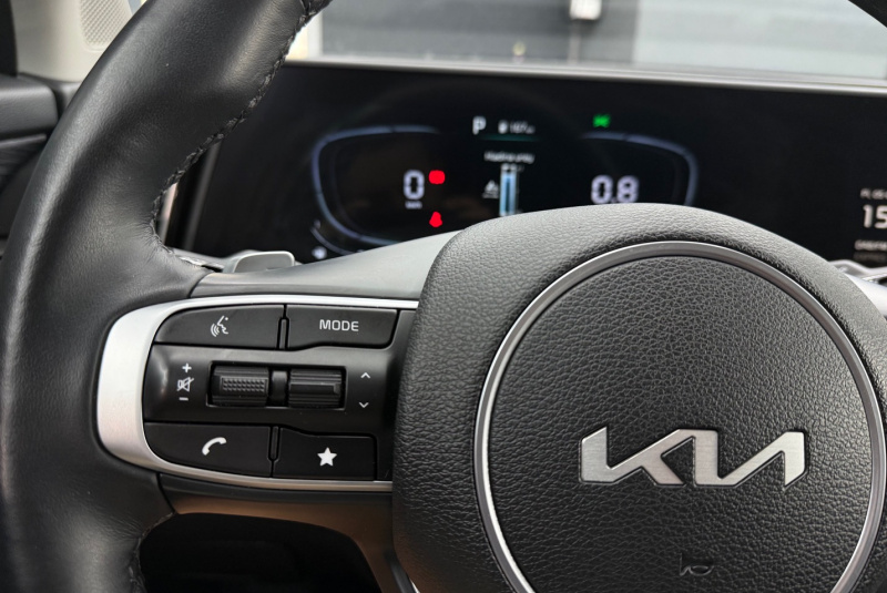  Ponuka vozidiel / Kia Sportage 1.6 CRDi mHEV Platinum A/T - video