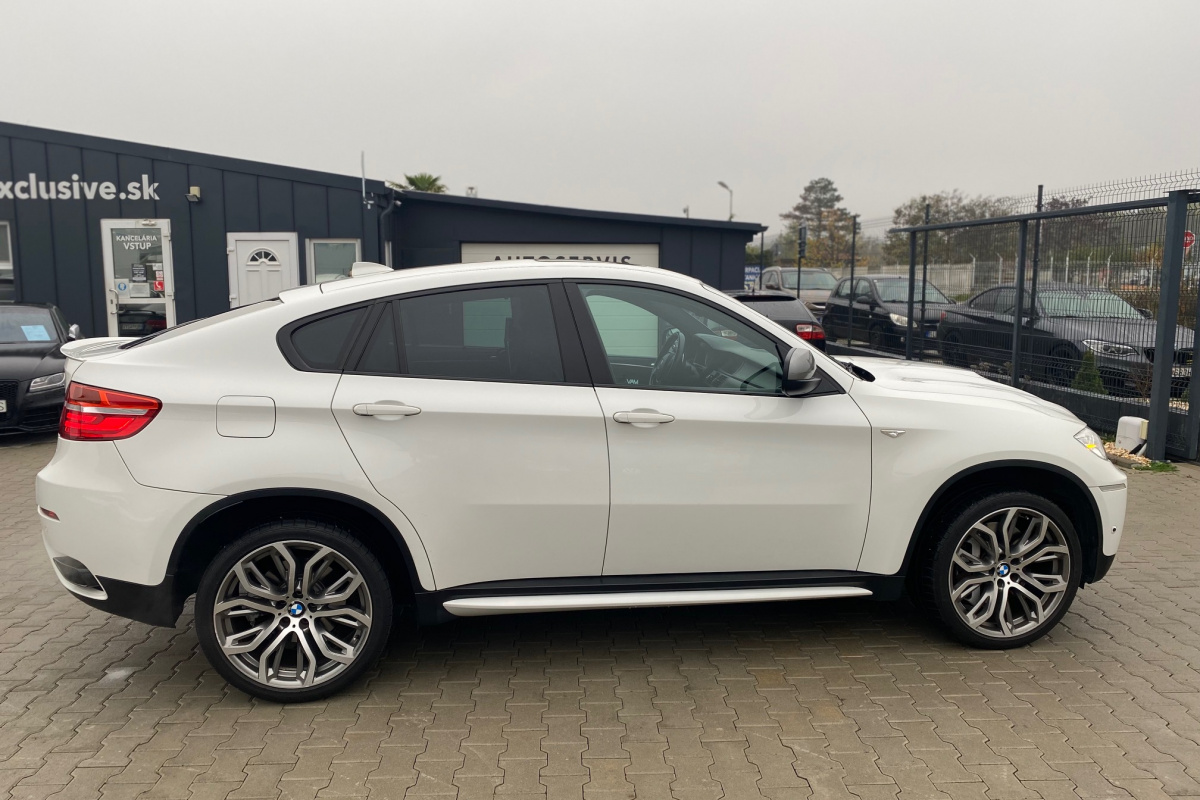 Ponuka vozidiel / BMW X6 M50d M-Performance xDrive - video