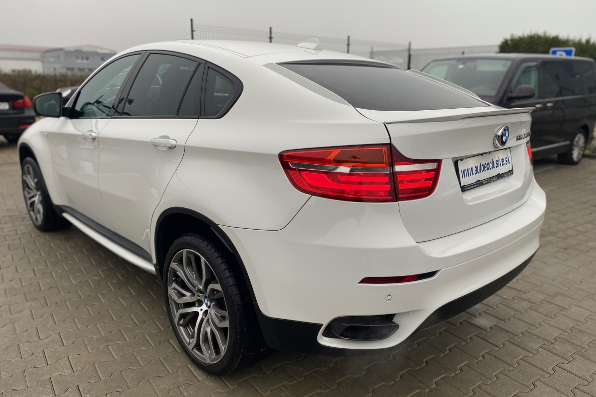 Ponuka vozidiel / BMW X6 M50d M-Performance xDrive - video Ponuka vozidiel / BMW X6 M50d M-Performance xDrive - video