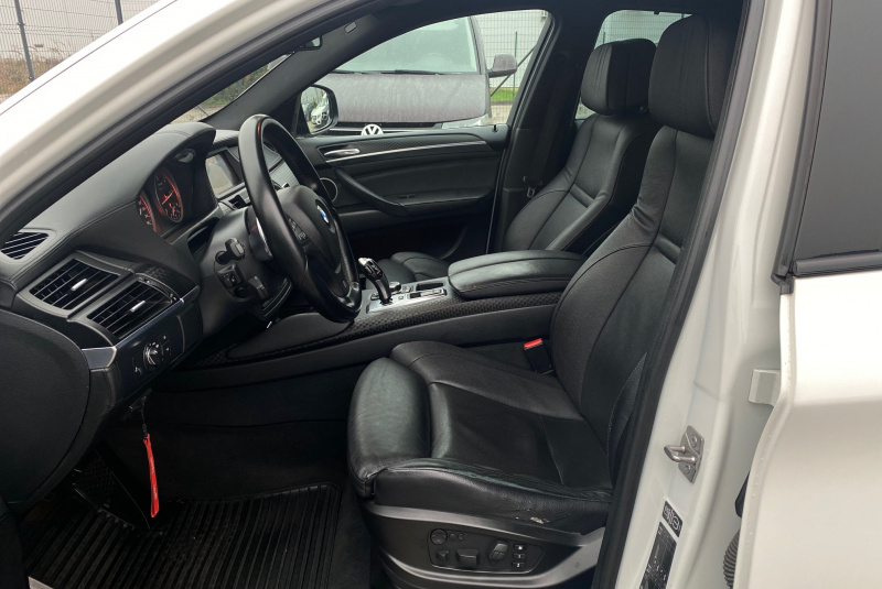 Ponuka vozidiel / BMW X6 M50d M-Performance xDrive - video Ponuka vozidiel / BMW X6 M50d M-Performance xDrive - video