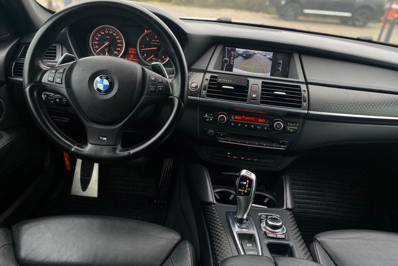 Ponuka vozidiel / BMW X6 M50d M-Performance xDrive - video Ponuka vozidiel / BMW X6 M50d M-Performance xDrive - video