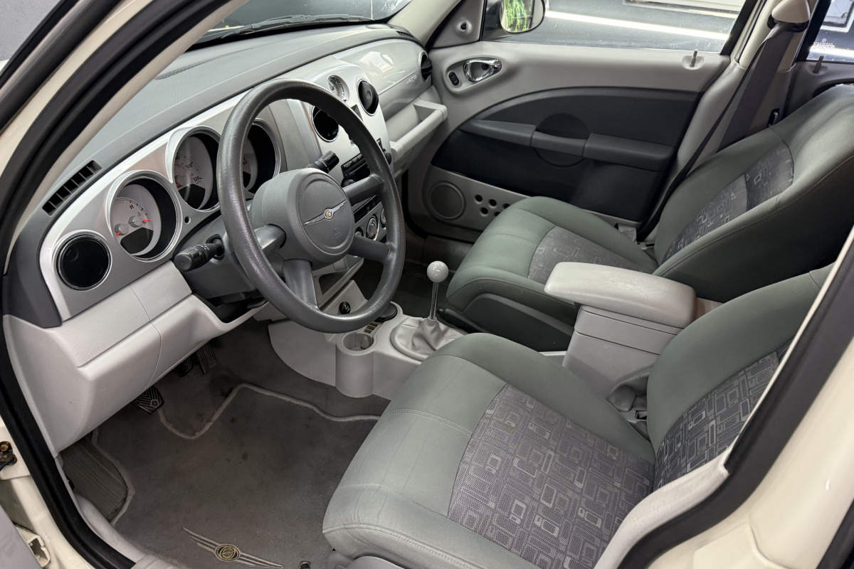 Ponuka vozidiel / Chrysler PT Cruiser 2.5 - video Ponuka vozidiel / Chrysler PT Cruiser 2.5 - video