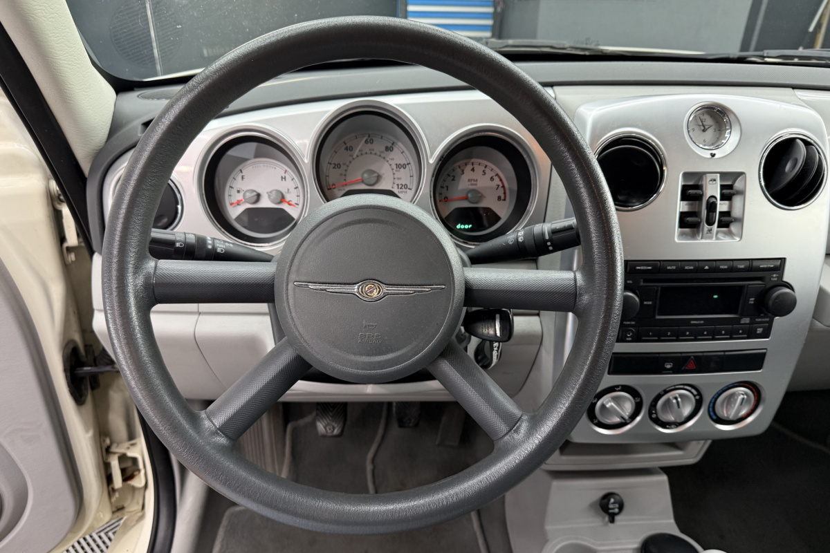 Ponuka vozidiel / Chrysler PT Cruiser 2.5 - video Ponuka vozidiel / Chrysler PT Cruiser 2.5 - video