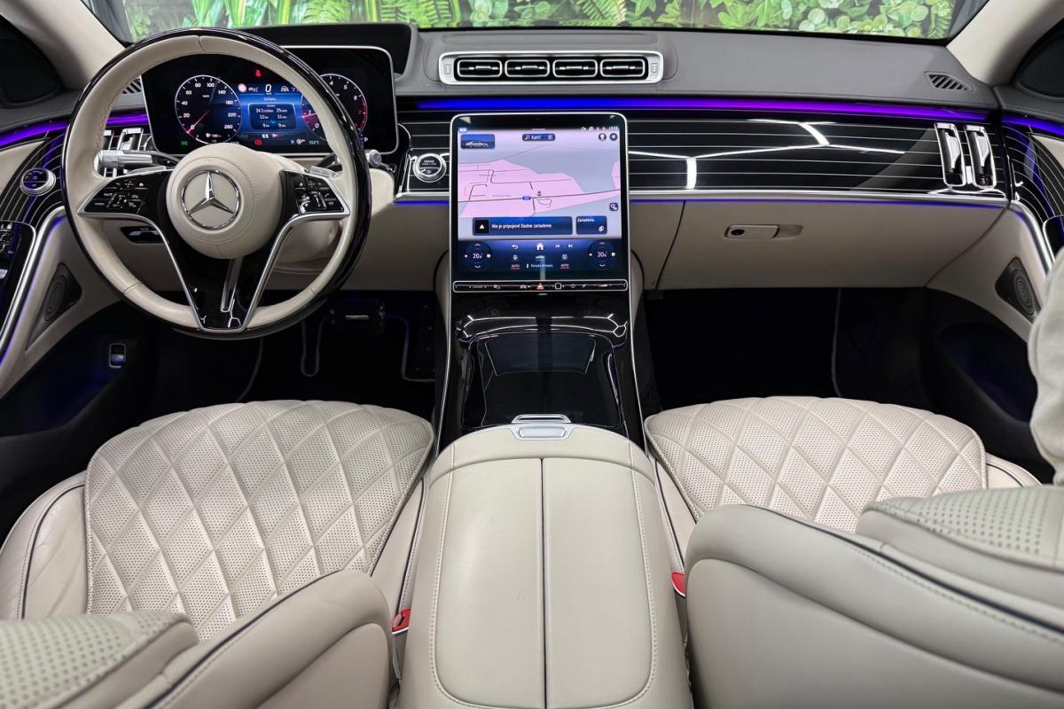 Ponuka vozidiel / Mercedes-Benz S trieda Sedan 580 Long MANSORY 4Matic A/T - video