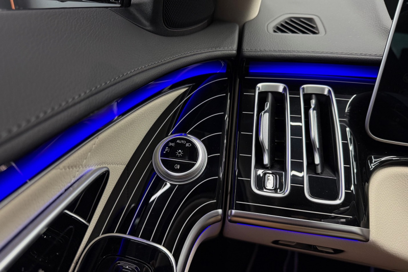  Ponuka vozidiel / Mercedes-Benz S trieda Sedan 580 Long MANSORY 4Matic A/T - video
