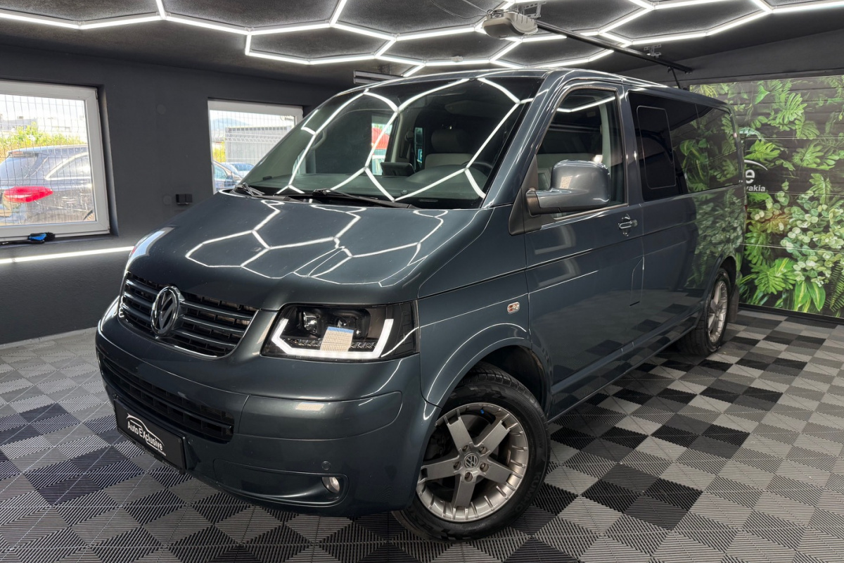 Ponuka vozidiel / Volkswagen Multivan 2.5 TDi - video
