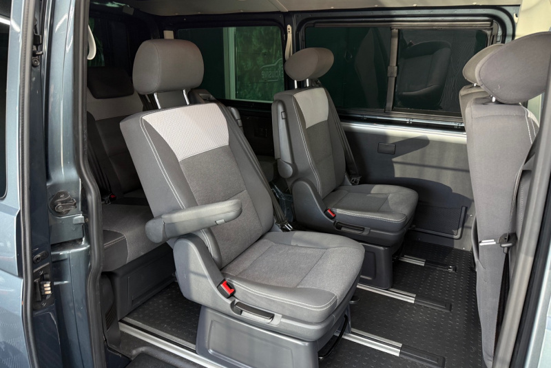 Ponuka vozidiel / Volkswagen Multivan 2.5 TDi - video