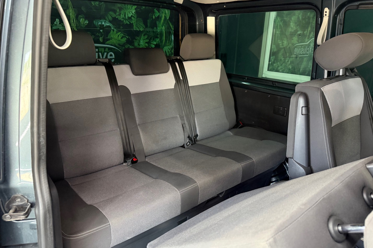Ponuka vozidiel / Volkswagen Multivan 2.5 TDi - video