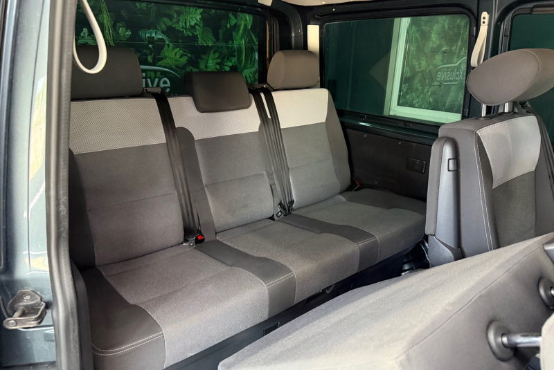  Ponuka vozidiel / Volkswagen Multivan 2.5 TDi - video