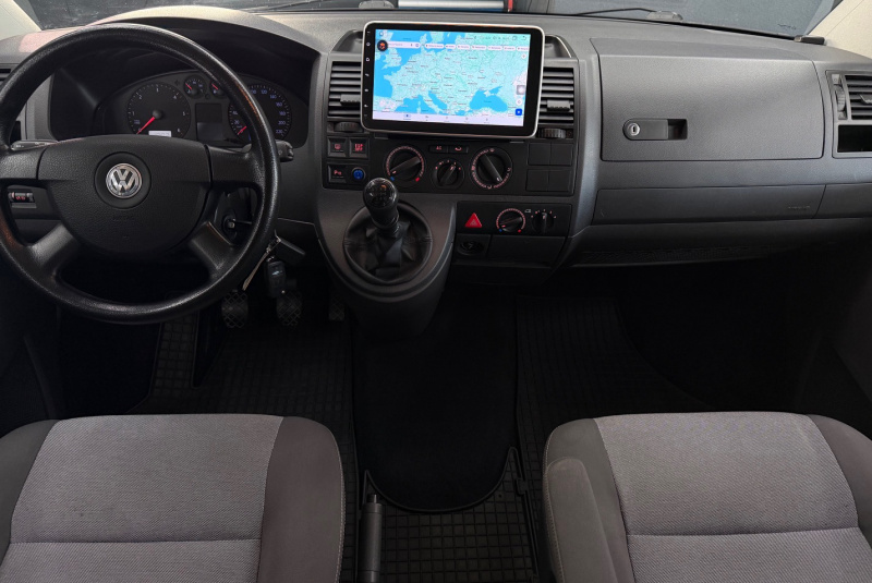  Ponuka vozidiel / Volkswagen Multivan 2.5 TDi - video
