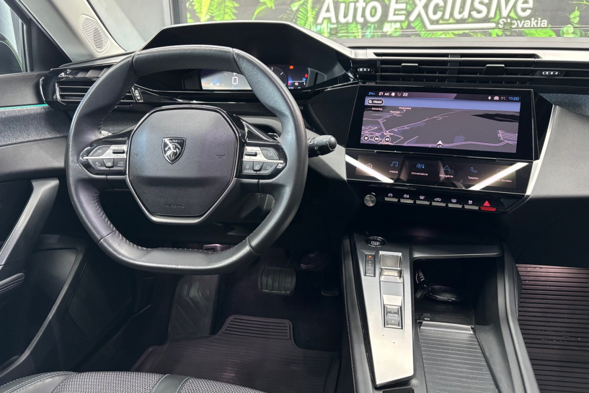 Ponuka vozidiel / Peugeot 308 1.5 BlueHDI ALLURE AUTOMAT - video