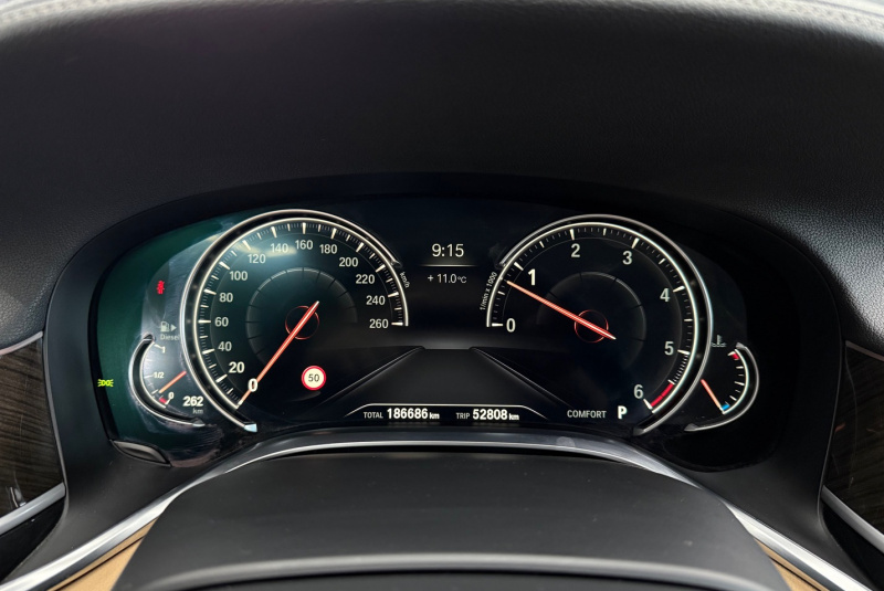  Ponuka vozidiel / BMW Rad 7 730d xDrive A/T - video